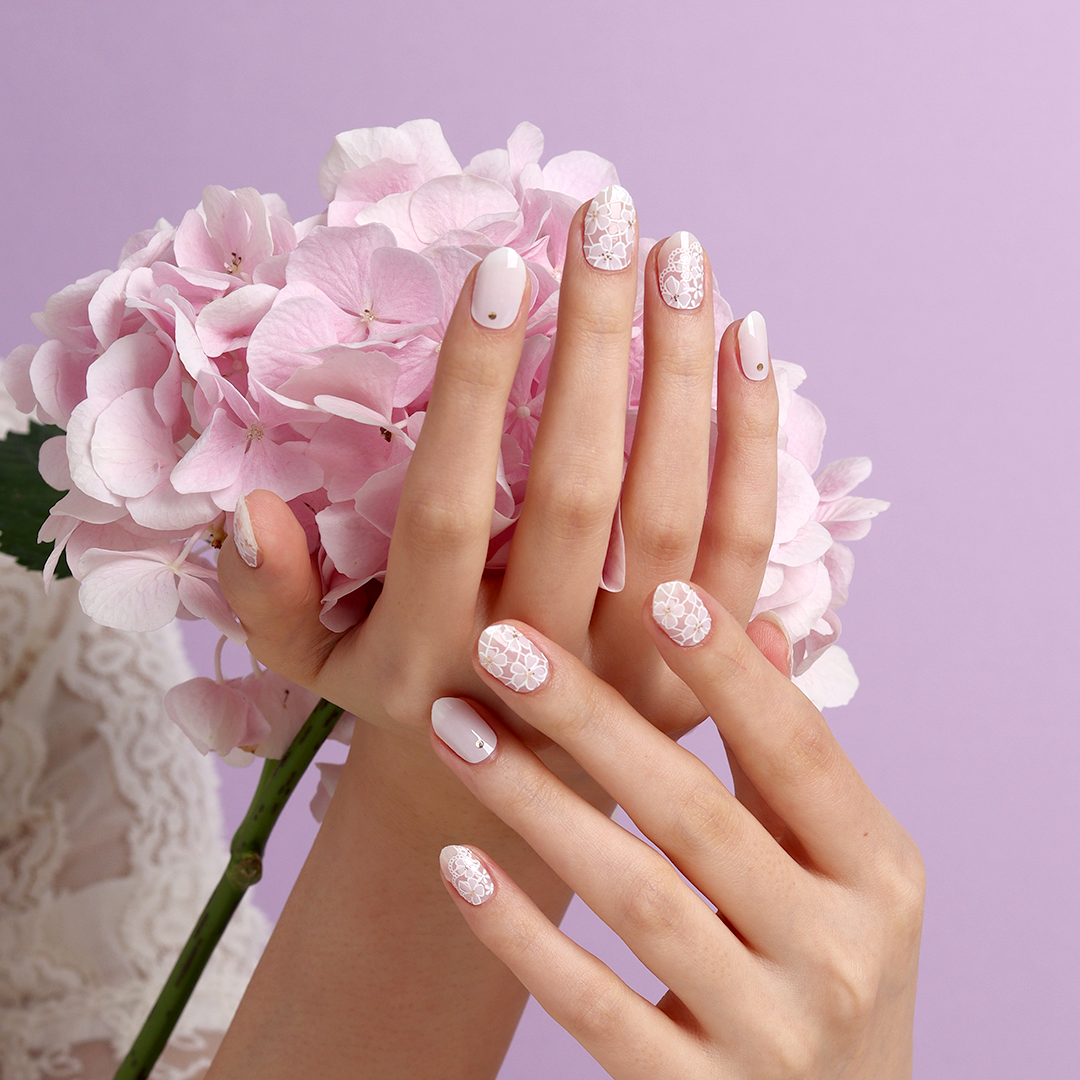 Nail Strips (24pcs) [Random]